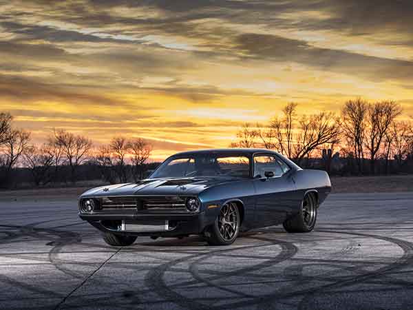 SpeedKore works on custom cars